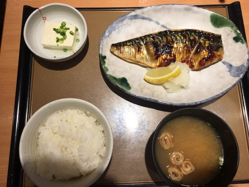 サバの塩焼き定食