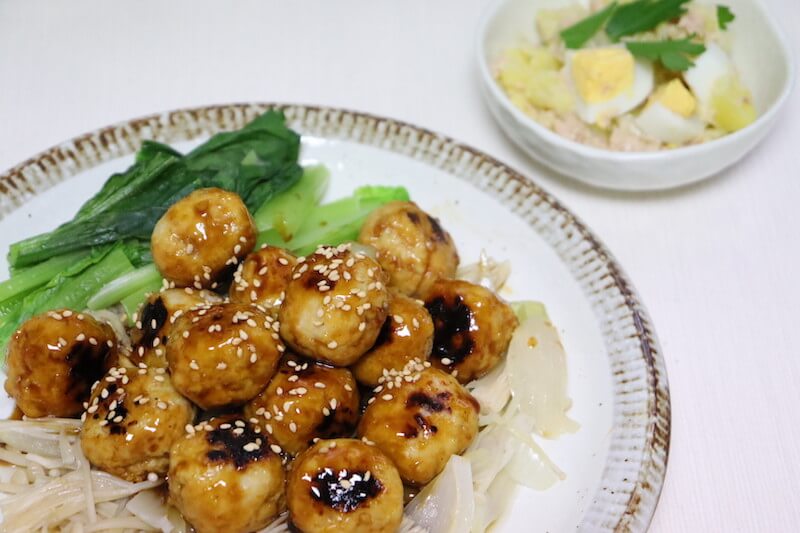 ぱくぱく鶏団子とほくほくポテトサラダ